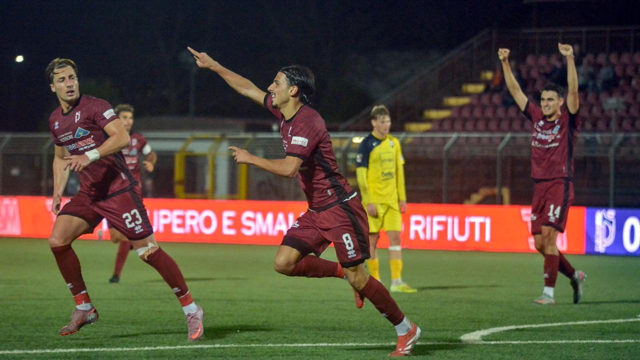 
	L'esultanza di Faggi dopo la rete del momentaneo 1-0 (Foto Stick)

