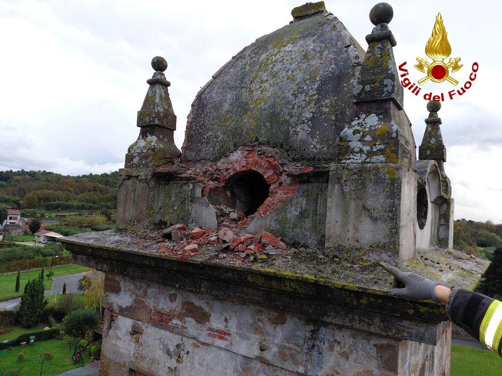 
	La parte colpita dal fulmine

