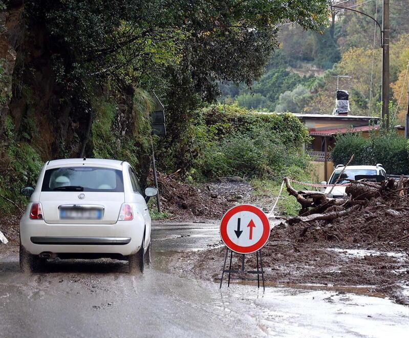 Nubifragio si abbatte su Massa: in ginocchio le località a monte – Le criticità più pesanti