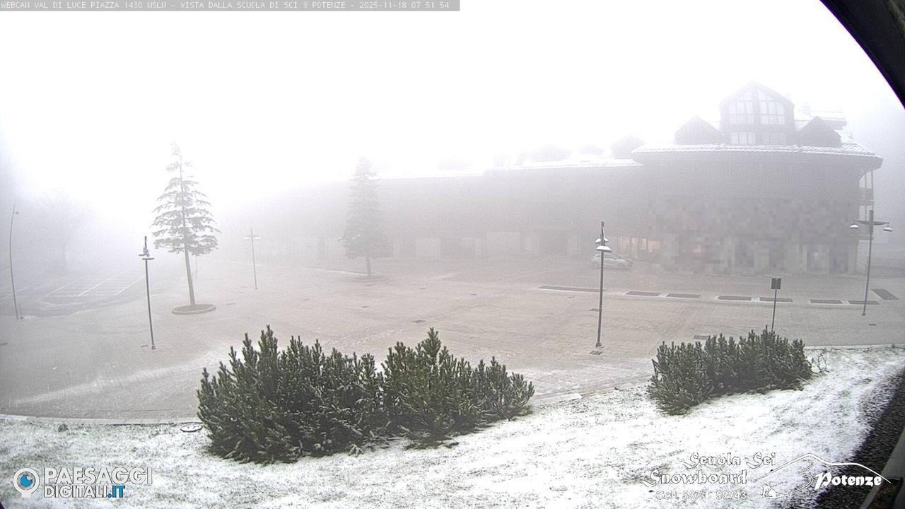 Il velo bianco in Val di Luce (foto da webcam)