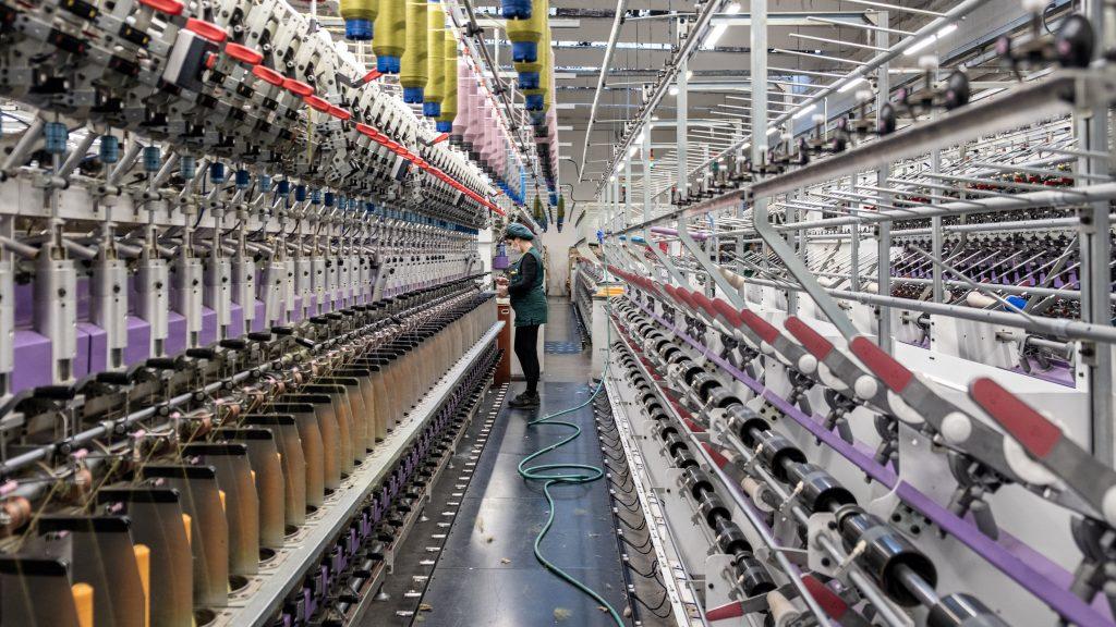 Prato, il tessile va peggio dell’anno scorso e appesantisce i numeri sulla produzione industriale
