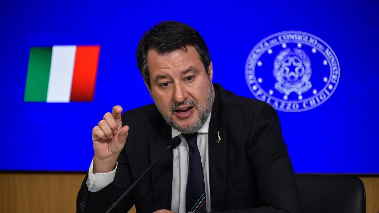 Salvini non si presenta al processo: «Impegni istituzionali in Veneto»