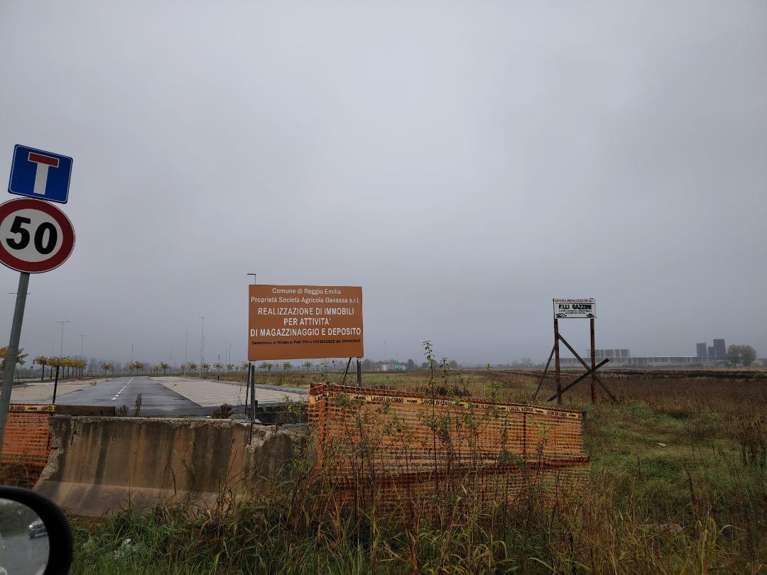 Silk Faw, al posto dello stabilimento ecco magazzini e depositi