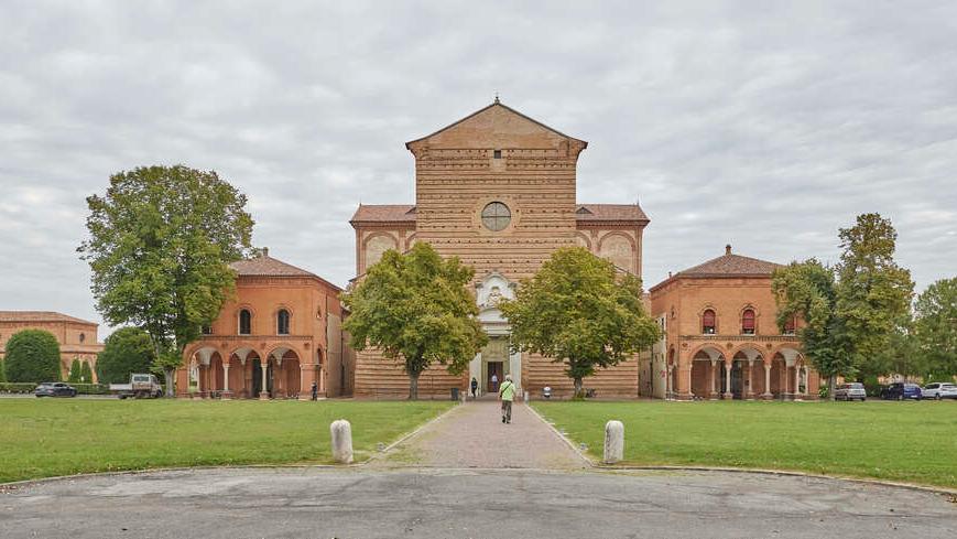 Ferrara, parcheggi a pagamento in Certosa: «Si faranno o no?»