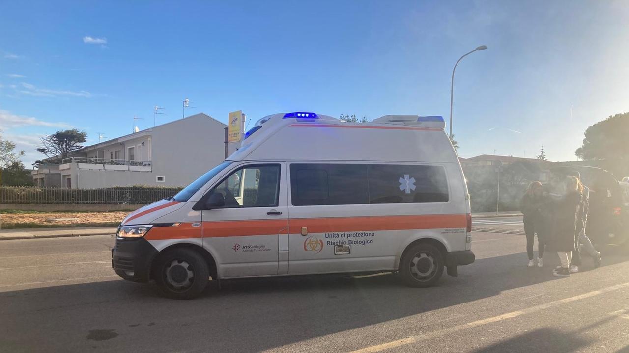 Porto Torres, studente di 14 anni investito da un’auto alla fermata dei pullman