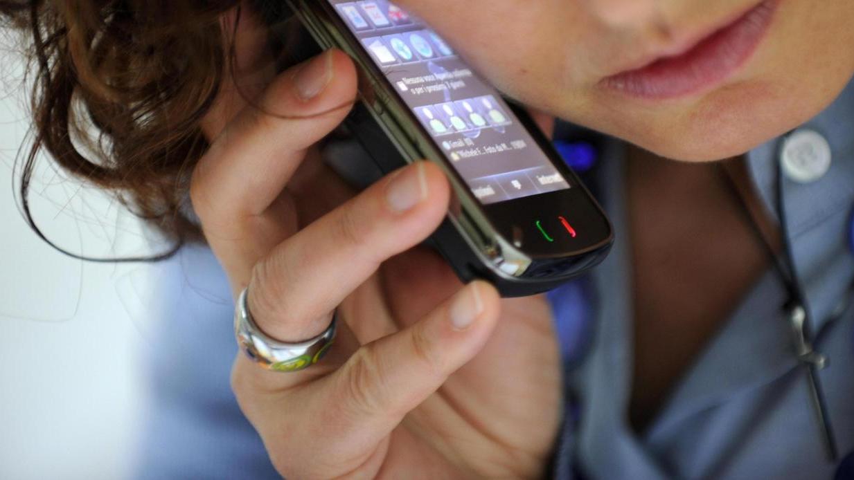 Telemarketing, come bloccare le chiamate indesiderate: la guida pratica