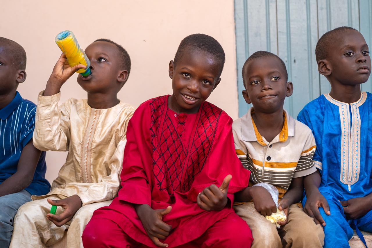 Da Sassari al Senegal per donare carrozzine e materiale didattico – il racconto