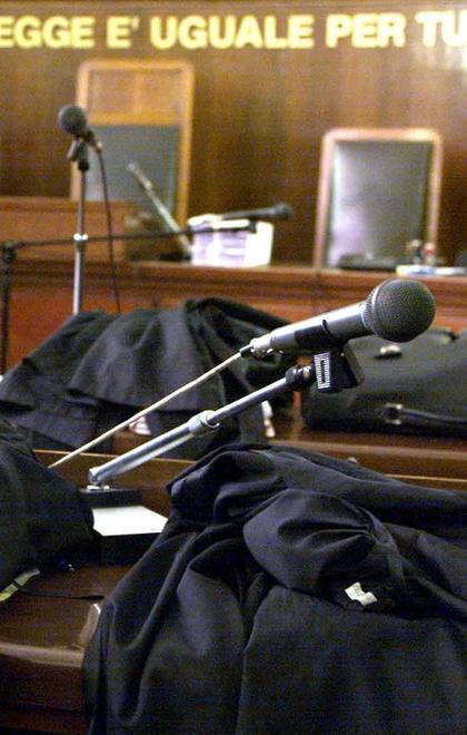 Rapina a un cinese: tutti assolti 