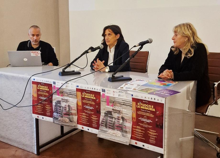 Lucca, violenza di genere ne “Il fuoco e la memoria”: la città ricorda Vania Vannucchi