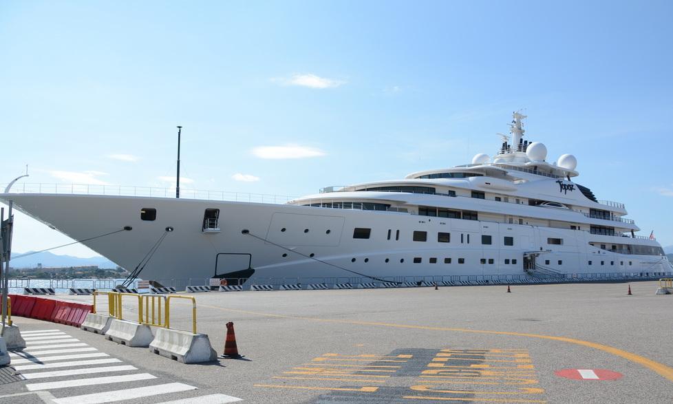 Ecco il “Topaz”, yacht da nababbi