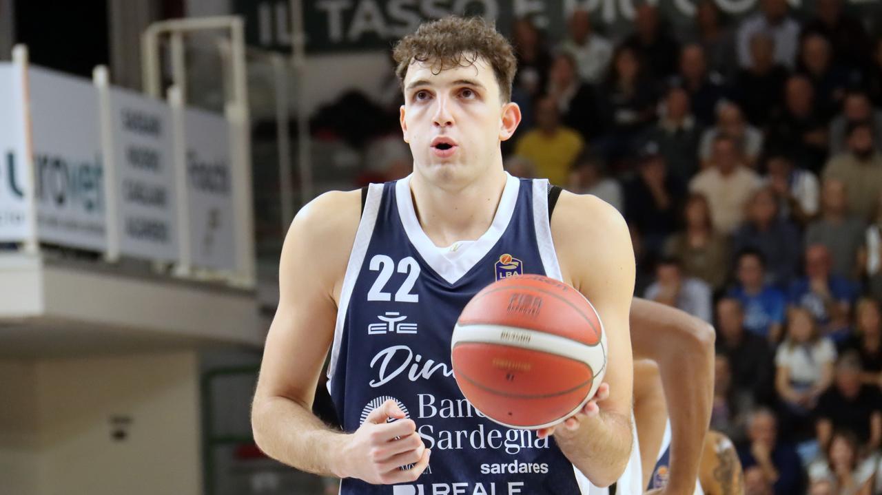 Dinamo, prima chiamata in azzurro per il centro Luca Vincini