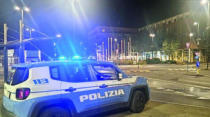Aggredito nella sala d’attesa della stazione: denunciato un 33enne