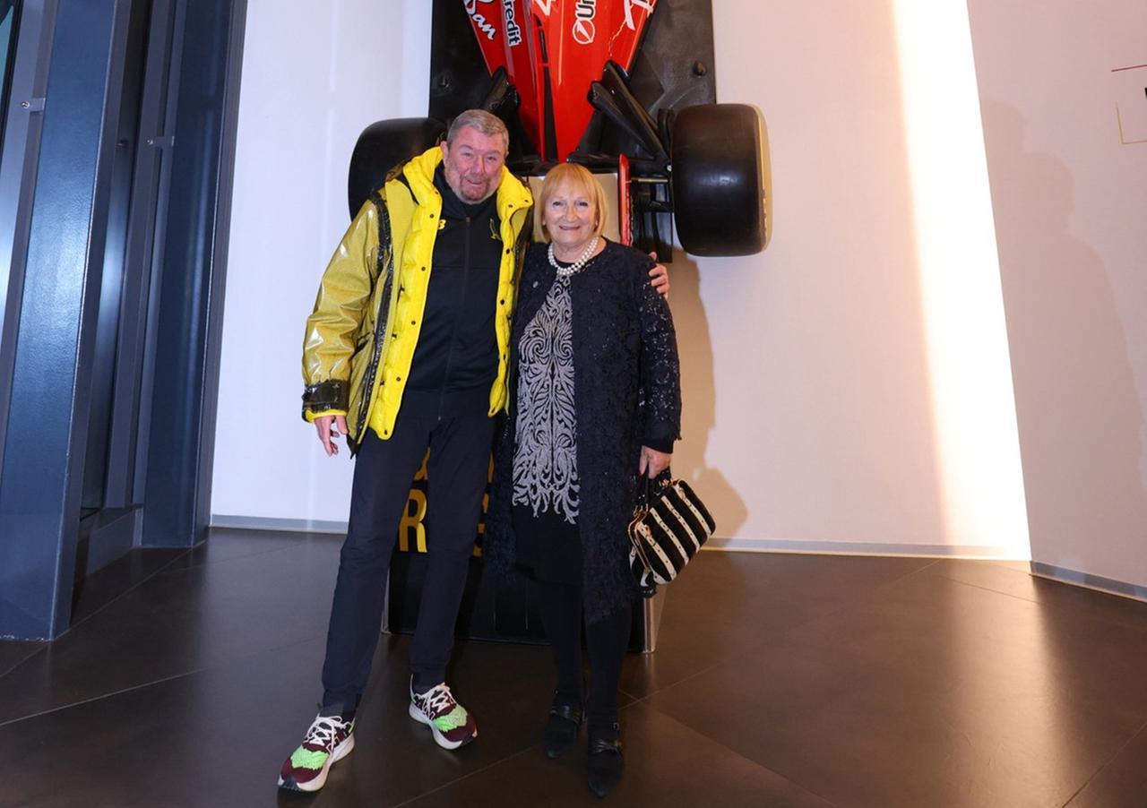 
	Carlo Rivetti oon Maria Carafoli, presidente del Panathlon Modena

