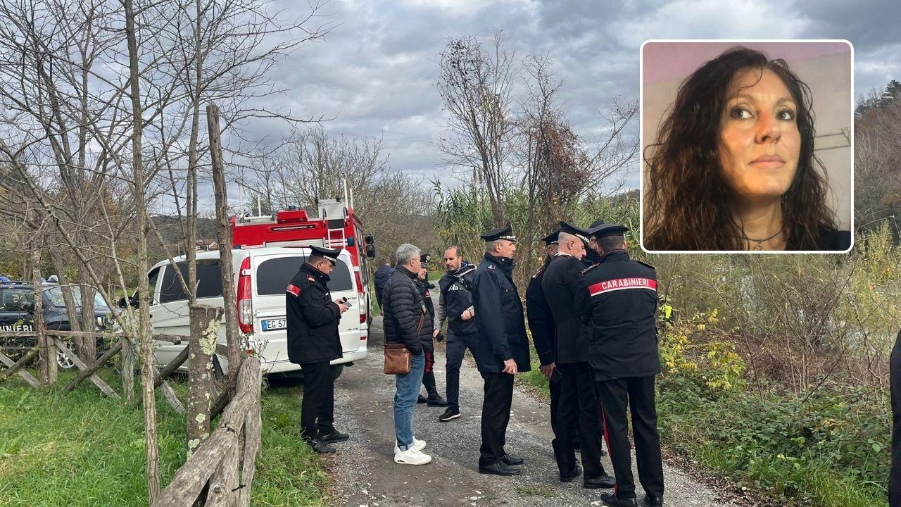 I carabinieri sul luogo in cui è stata trovata la vittima, Ombretta Bresciani (nella foto in alto)