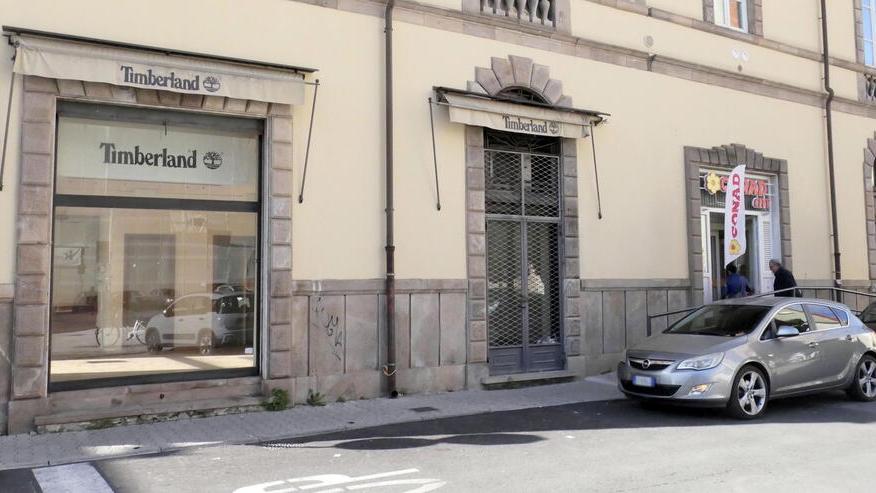 Viareggio, l’ex Timberland passa a Conad: ma non nascerà un supermercato