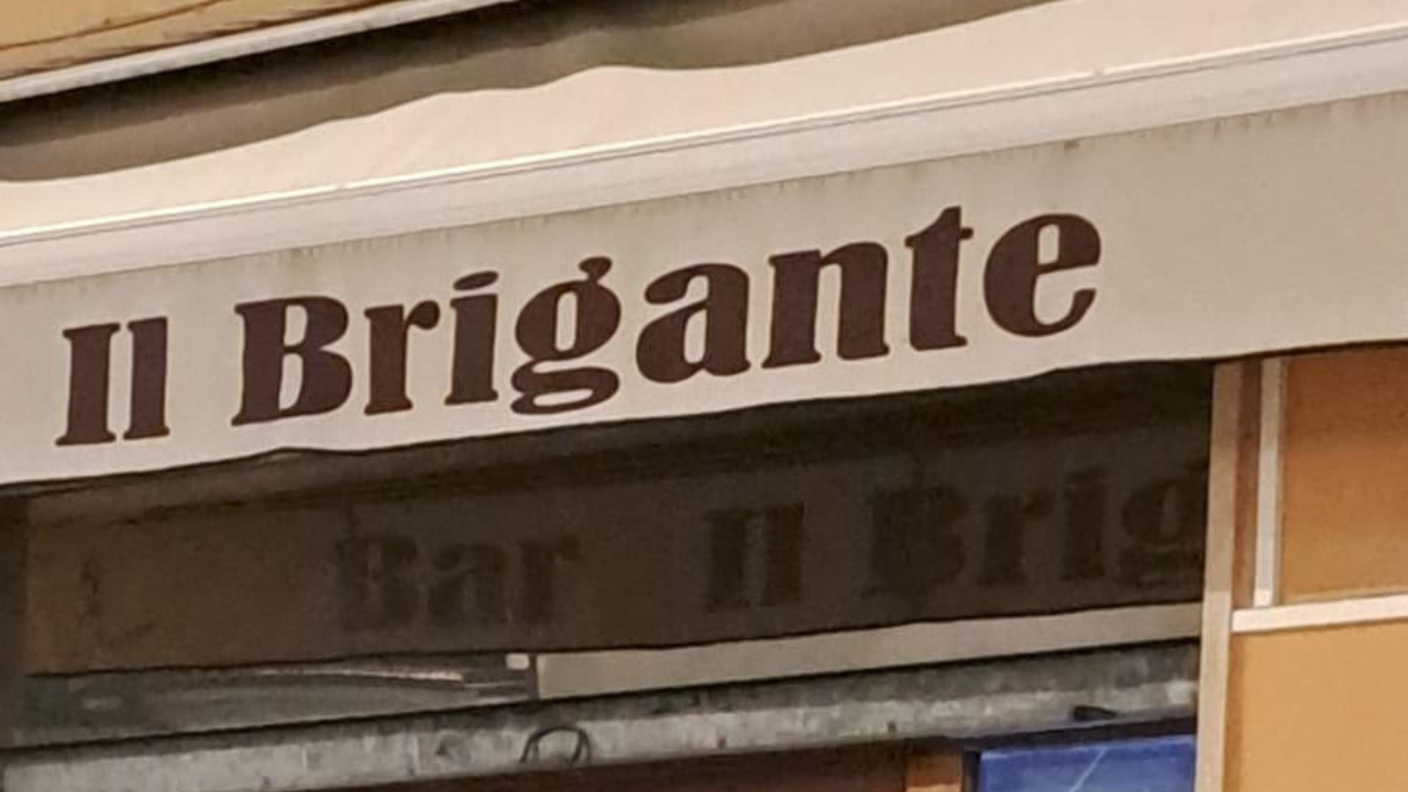 Camaiore, riapre il bar Brigante: «Ma adesso abbiamo paura»