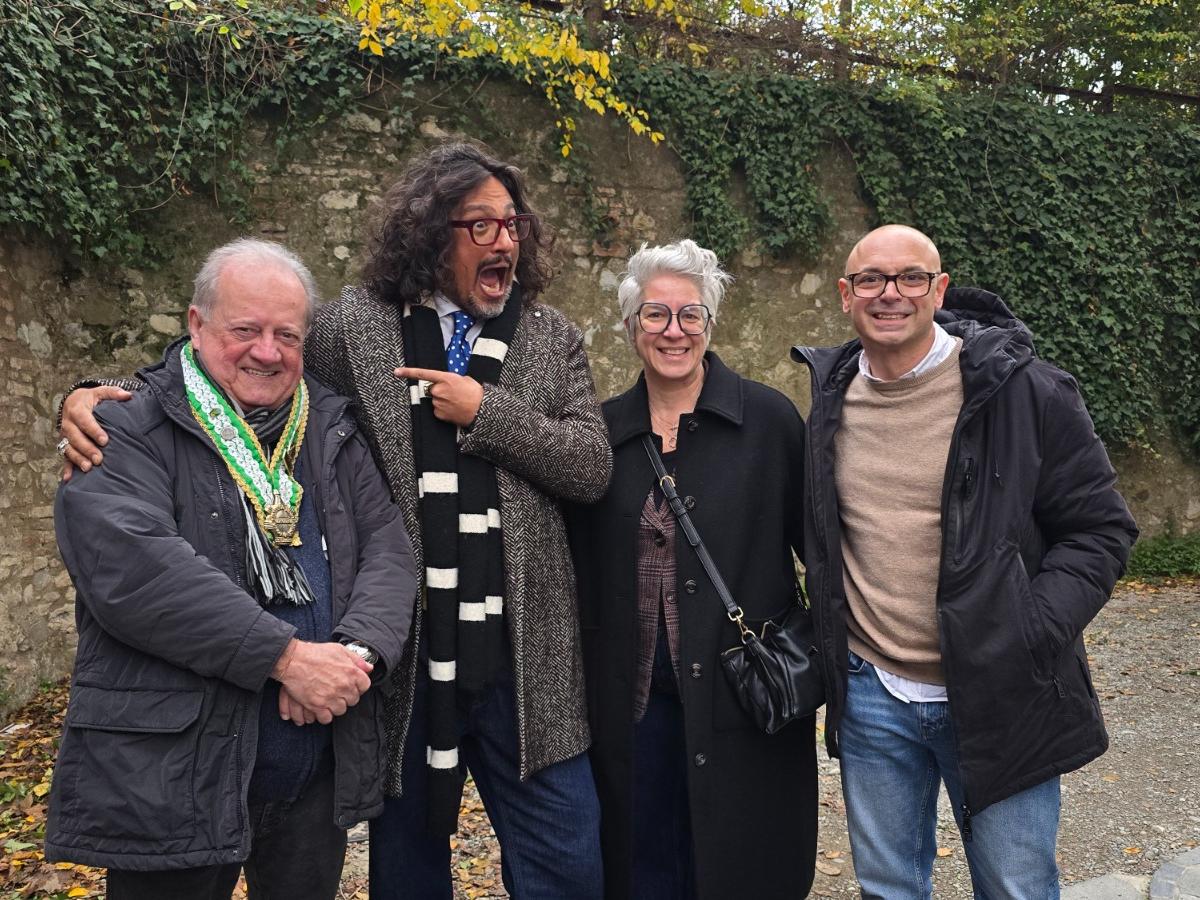 
	Borghese col&nbsp;sindaco Glielmi, l'assessora Babiloni e Maurizio Fini

