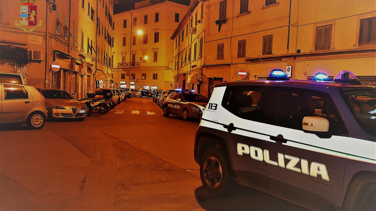 Polizia in via della Pina d'Oro (foto d'archivio)