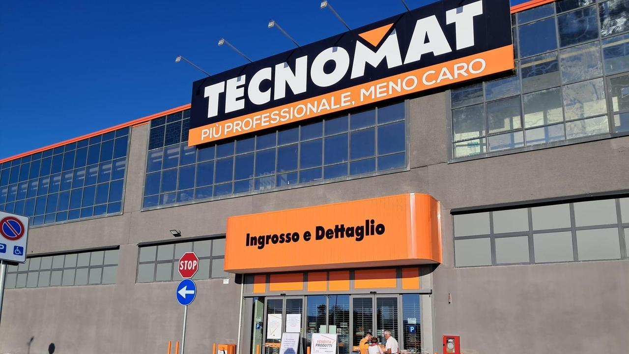 Caso Tecnomat, l’appello di Dettori Market: «Sostenete economia e lavoro»
