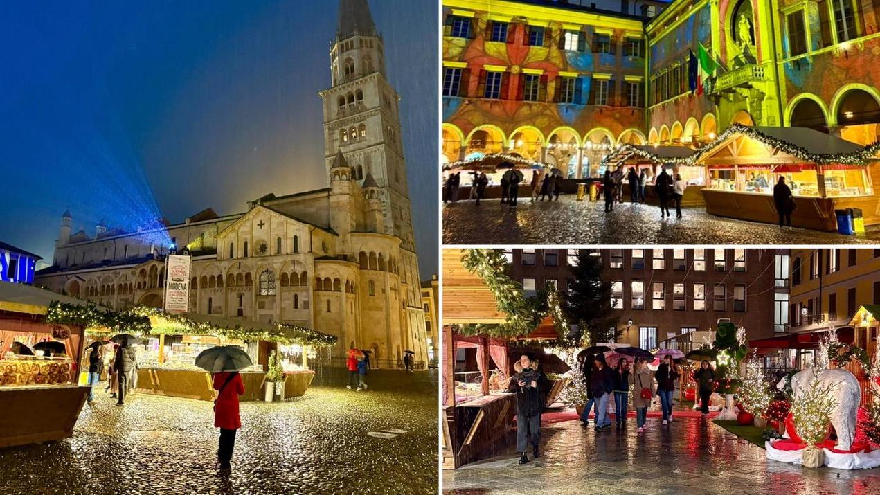 I mercatini tirolesi in piazza Grande (foto Facebook Comune di Modena)