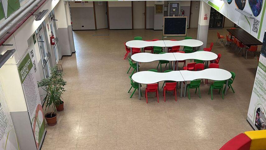 L'ingresso vuoto del Marchi di Pescia