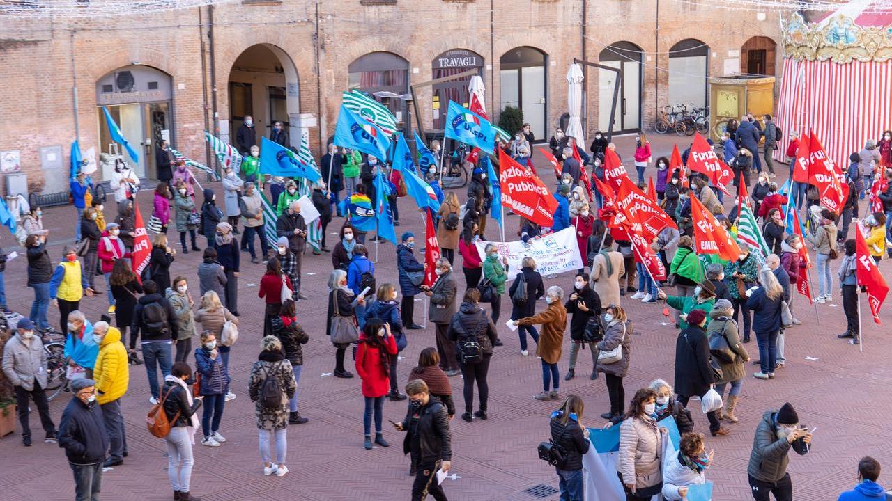 Dipendenti del Comune di Ferrara verso lo stato di agitazione
