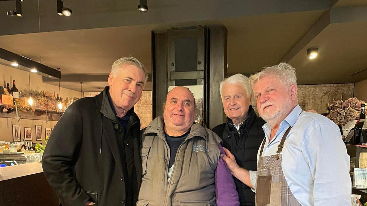 Carlo Ancelotti a Reggiolo: il ct del Brasile in paese per salutare gli amici di sempre