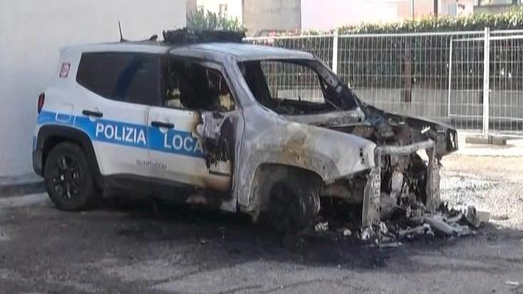 <em>(foto <strong>Rosas</strong>)</em>