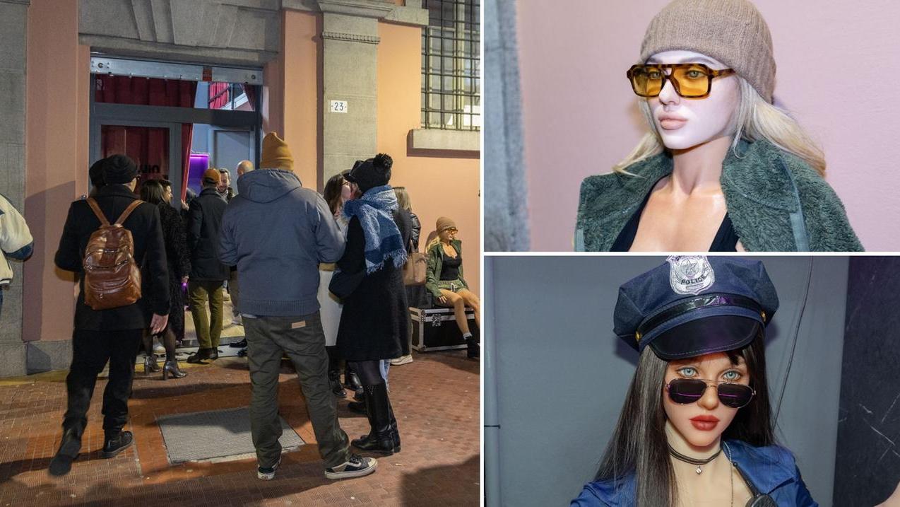 L'Inaugurazione e due bambole iperrealistiche (foto di Luigi Esposito)