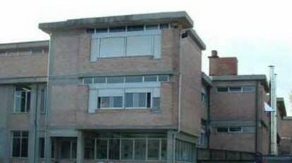 Capannori, raid al liceo Majorana: danni nel laboratorio di chimica