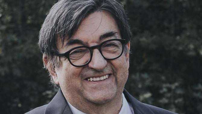 Dottore muore per un infarto a quattro mesi dalla pensione