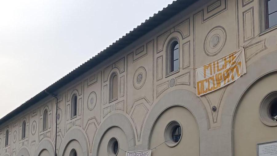 
	Una precedente occupazione

