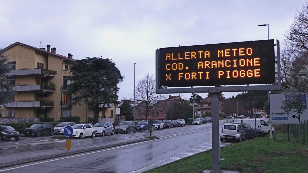 Maltempo, Prato chiude tutte le scuole: allerta arancione e corsi d’acqua sotto osservazione