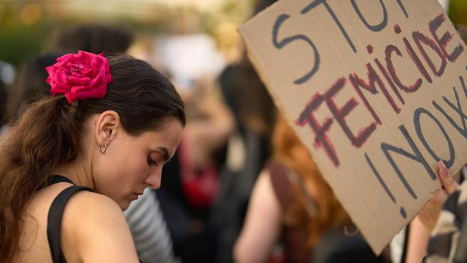 Violenza sulle donne, dati modenesi allarmanti: «Due casi in media ogni giorno»