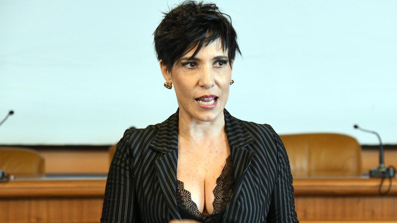 L’odio social travolge Desiré Manca: «Basta violenza verbale su di me»