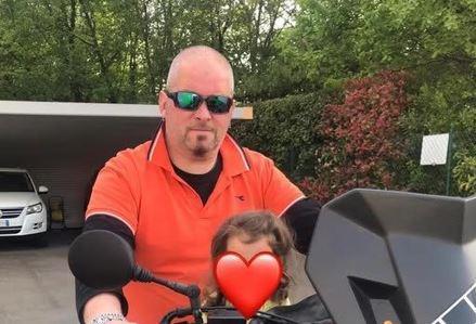 Enrico Bigi morto a 48 anni, il suocero: «Non stava bene da un po’, ma i controlli erano ok»