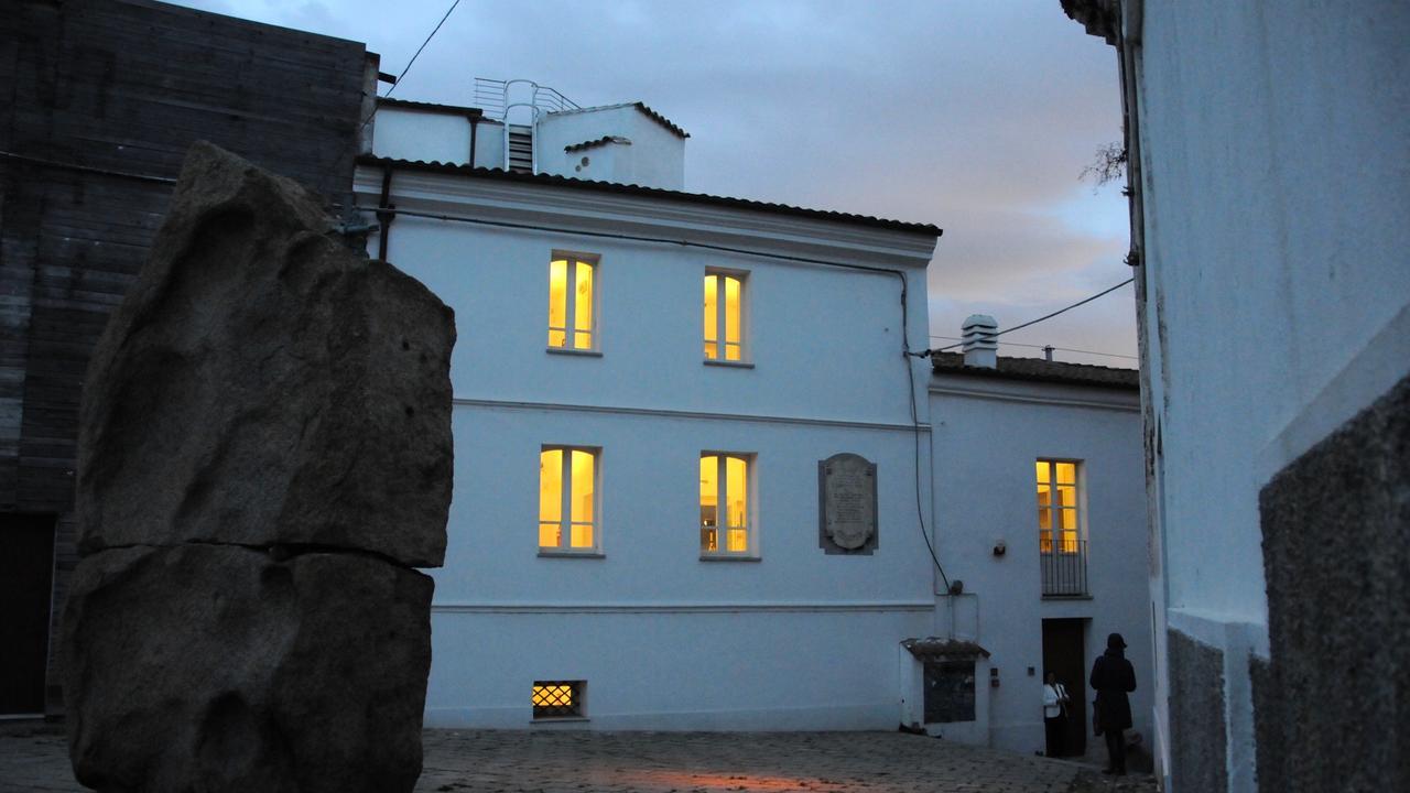 L’ex sindaco Pau: «Un futuro per la casa natale di Sebastiano Satta»