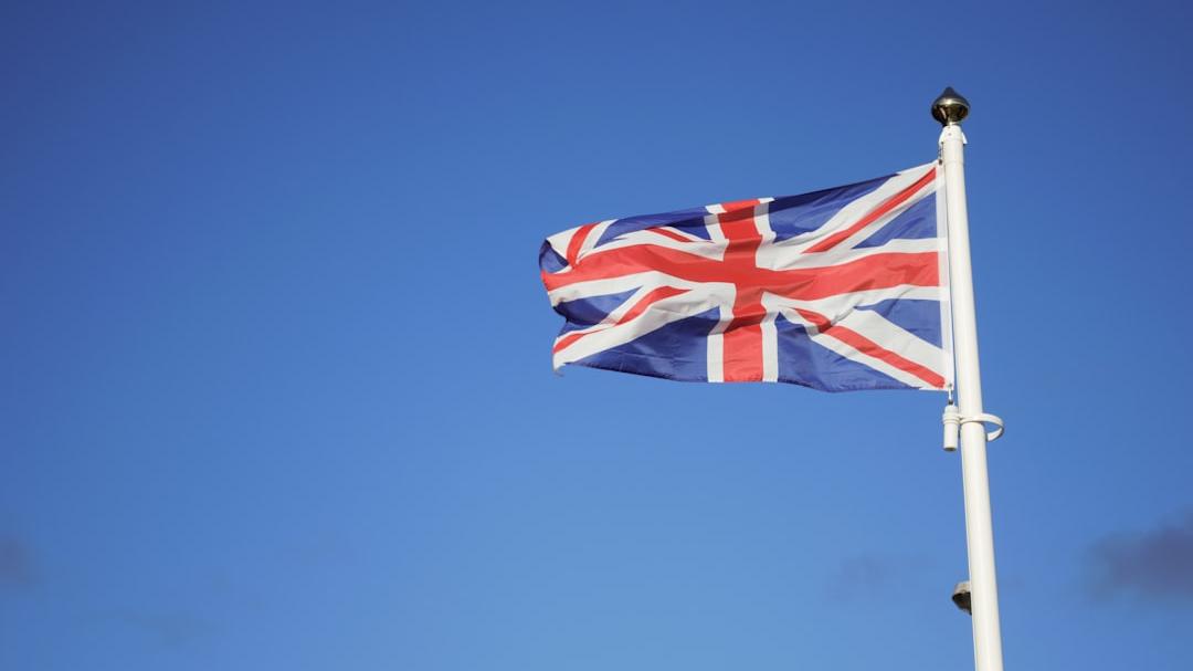 Non solo il passaporto, per andare in Gran Bretagna è obbligatoria l’Eta: da quando, cosa è, come si richiede