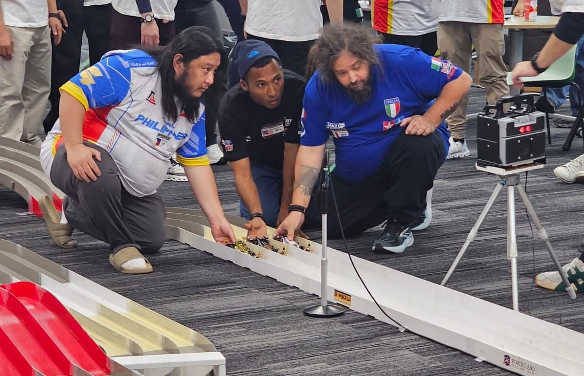 Auto da corsa in miniatura, il copparese Andrea Felisatti è secondo al Mondiale