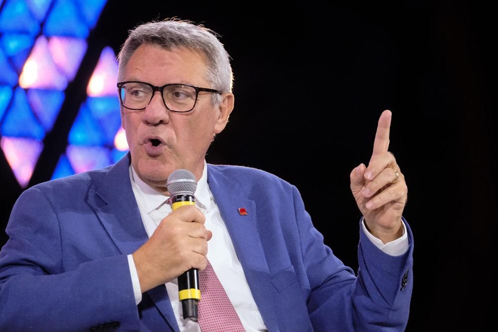 Maurizio Landini sabato ad Albinea per raccontare “Un’altra storia”