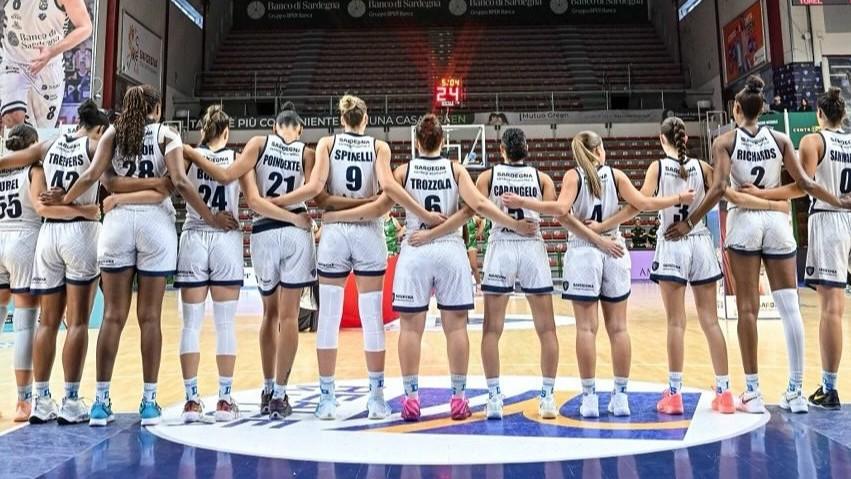 Il Palazzetto dello sport resta al buio, sospesa la partita di basket femminile