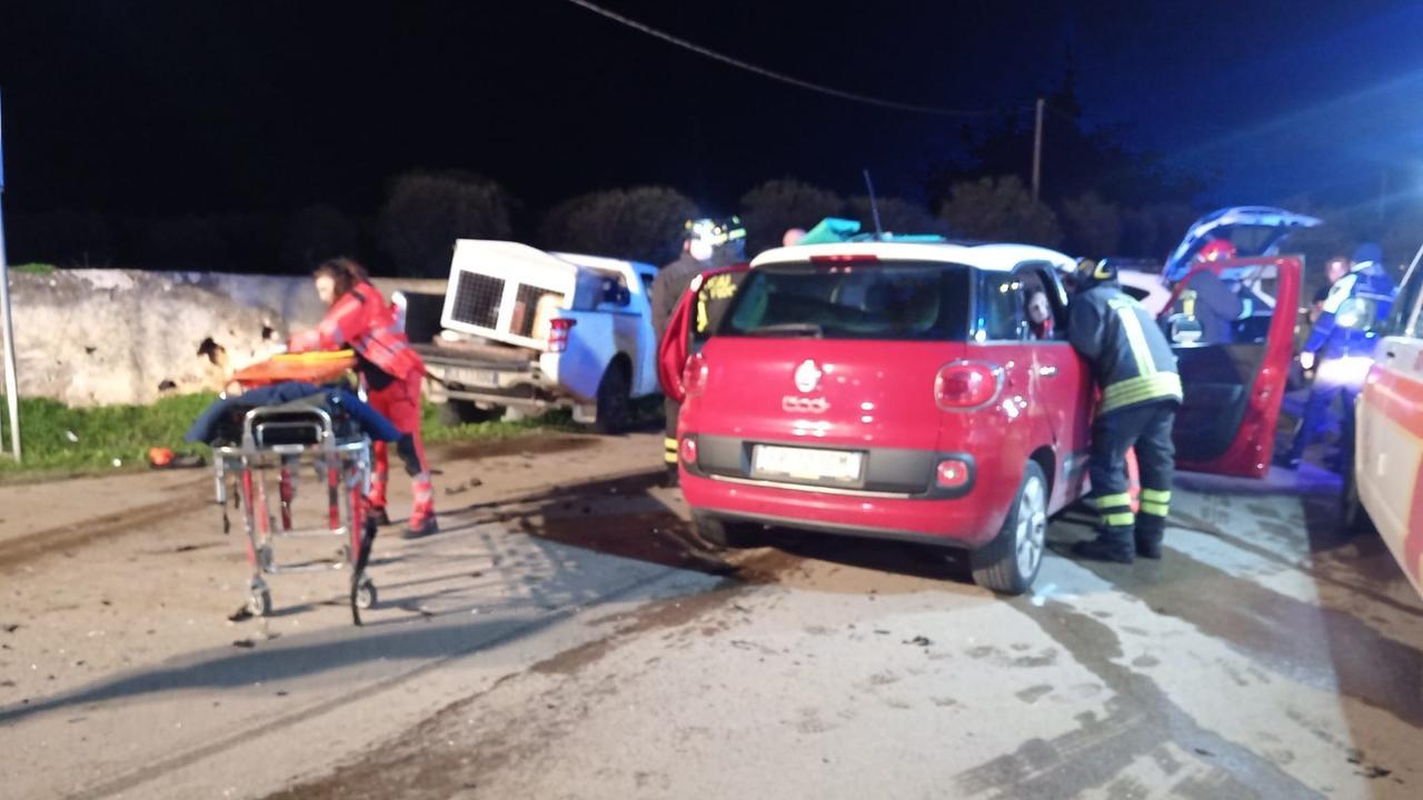 Scontro tra due auto ad Alghero, una donna in ospedale