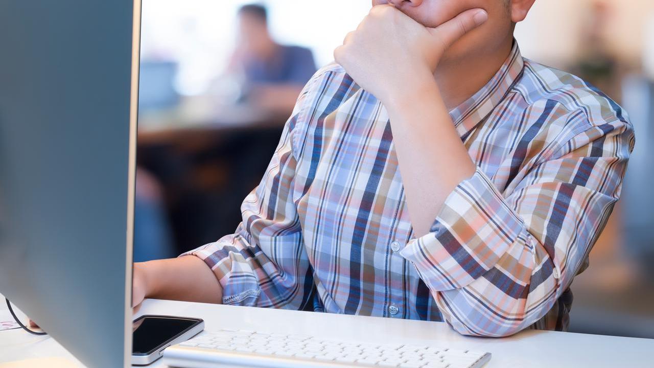 Da Ferrara a Parma per mezz’ora di test: «Concorso Ata, criteri da rifare»