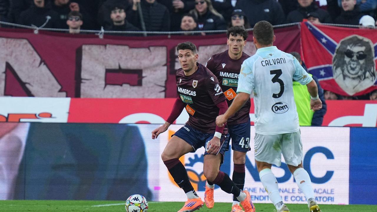 La Reggiana va incontro alla prima sconfitta casalinga: il Frosinone di Alvini fa il blitz