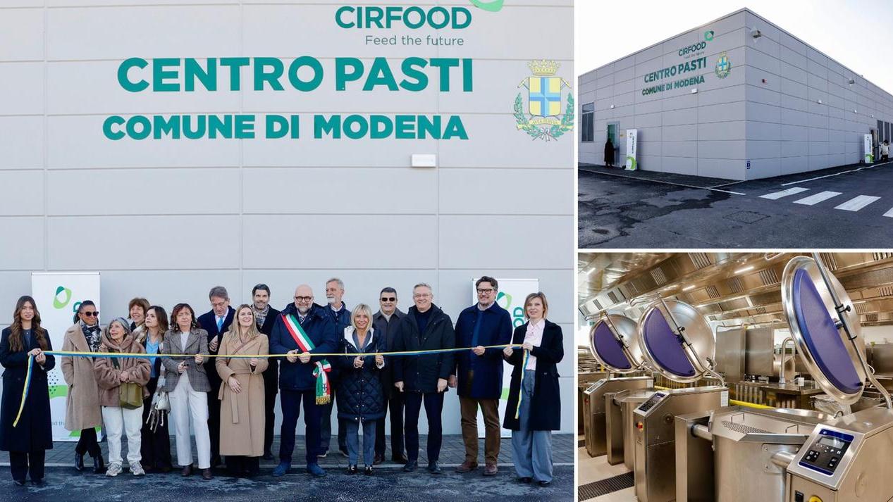 Il taglio del nastro del nuovo Centro pasti