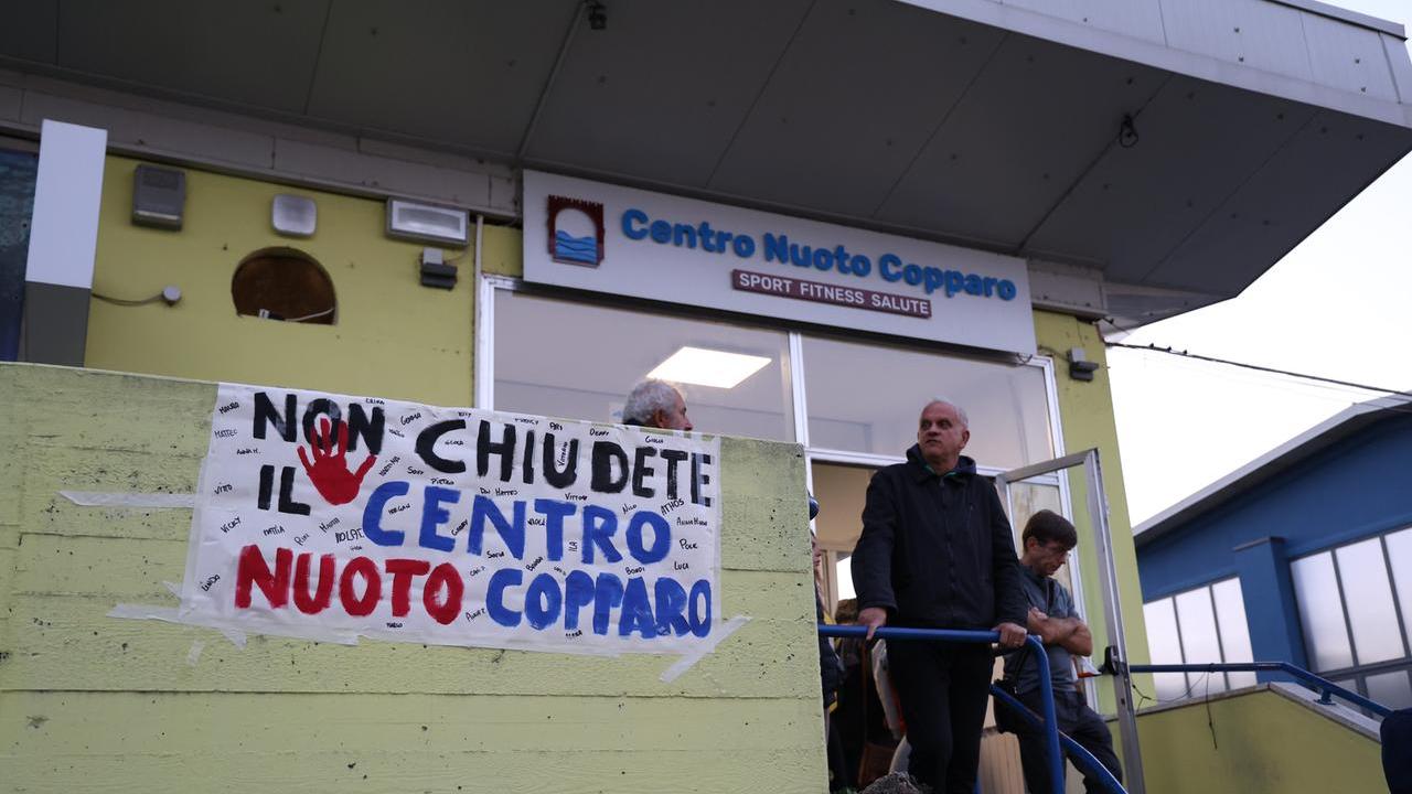 Piscina a Copparo, saldato il debito: dal 1° dicembre una nuova era