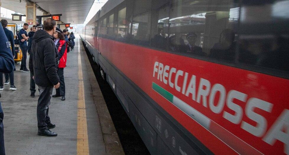 
	Il Frecciarossa riprende il servizio che era stato effettuato dal Frecciabianca fino allo scorso agosto

