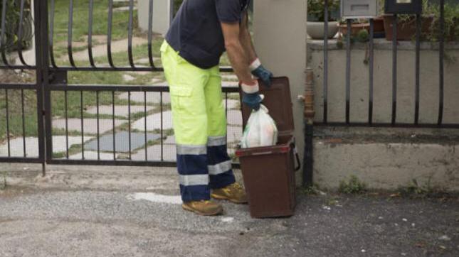 Cambia il calendario della raccolta porta a porta (foto d'archivio)