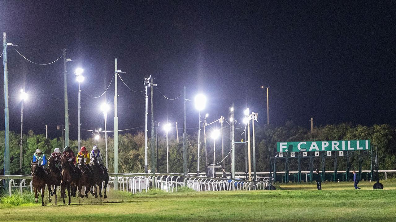 Una gara al Caprilli (foto Querci)