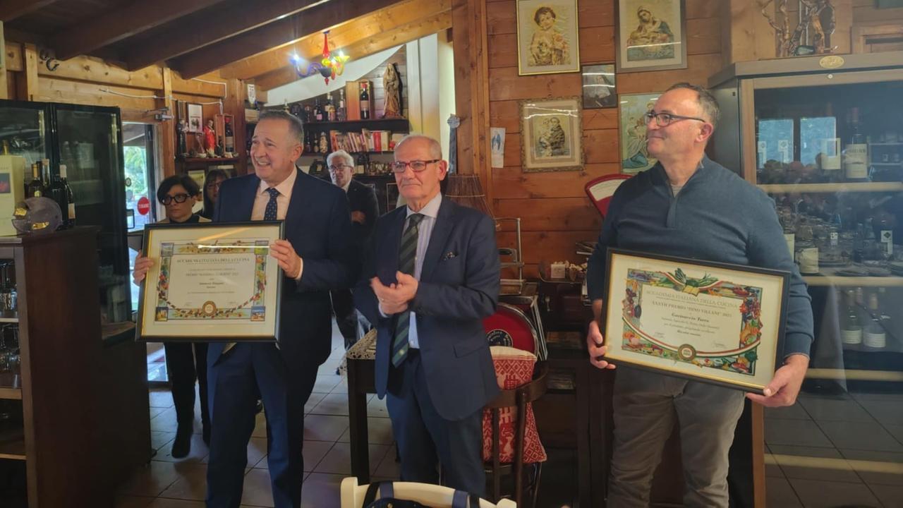 L’Accademia della cucina premia Pinuccio Mangatia e Gavino Turra